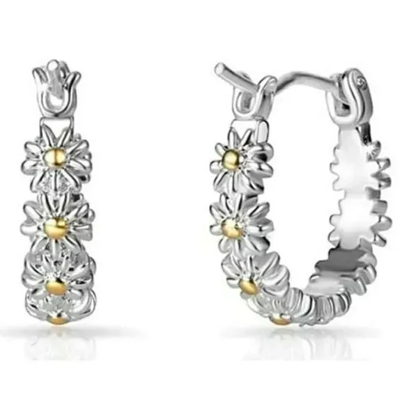 Women's Daisy Hoop Earrings - Picture 5 of 5